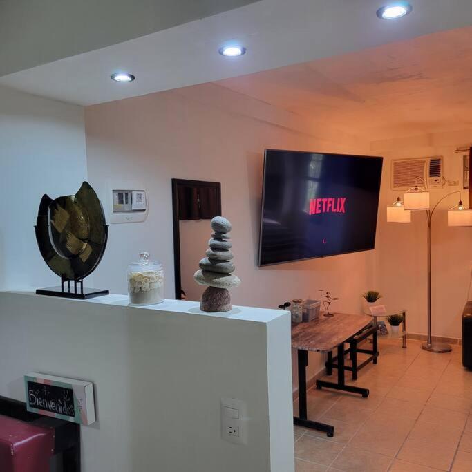 Departamento Comodo centrico Tv Ac wifi cocina parking, letra C Ciudad Valles Esterno foto