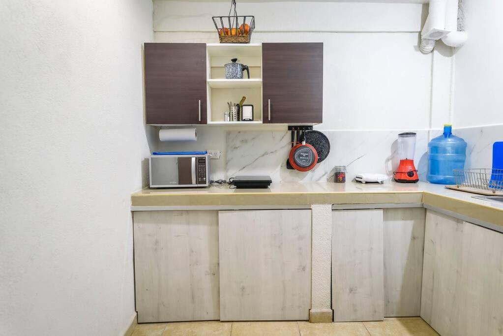 Departamento Comodo centrico Tv Ac wifi cocina parking, letra C Ciudad Valles Esterno foto